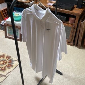 NIKE GOLF POLO